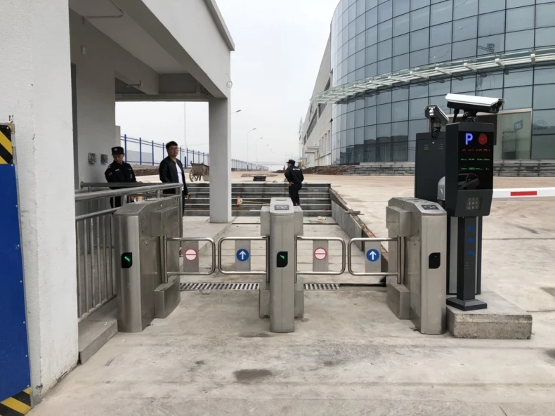 成功案例丨智慧厂区之门禁考勤系统 构建高效与安全并重的数字化管理典范